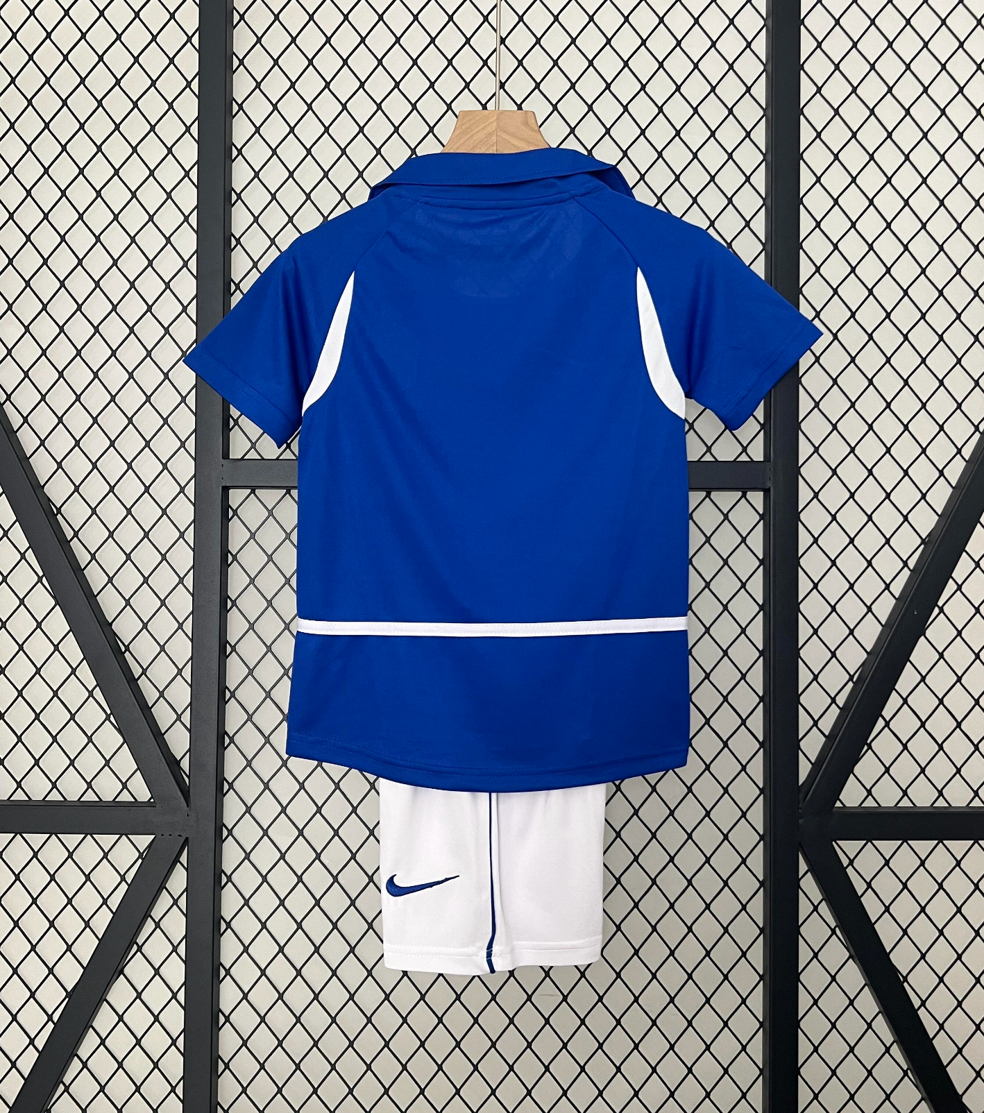Retro 02 Brazil Away Kit