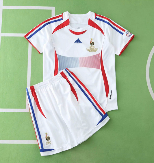 Retro 06 France Away Kit