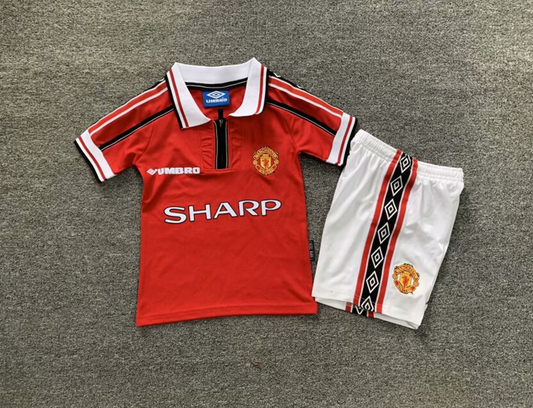 Retro 99 Man Utd Home Kit